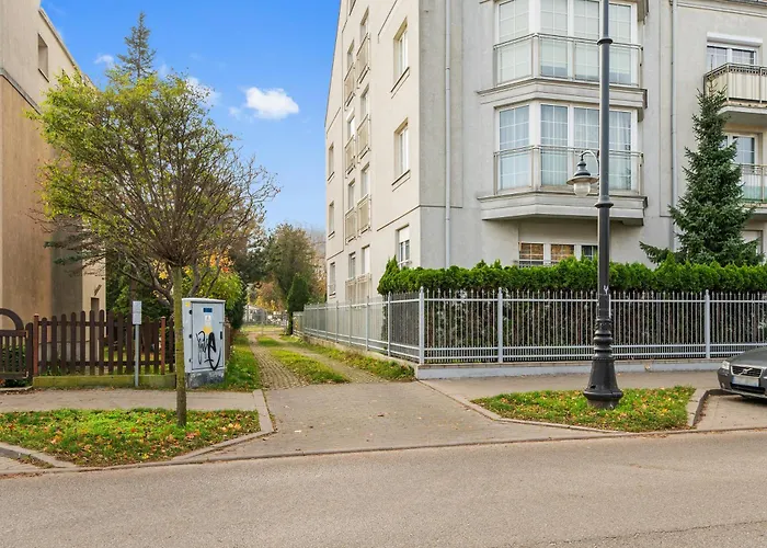 Palm Beach Apartments With Terrace & Parking By Lion Apartments